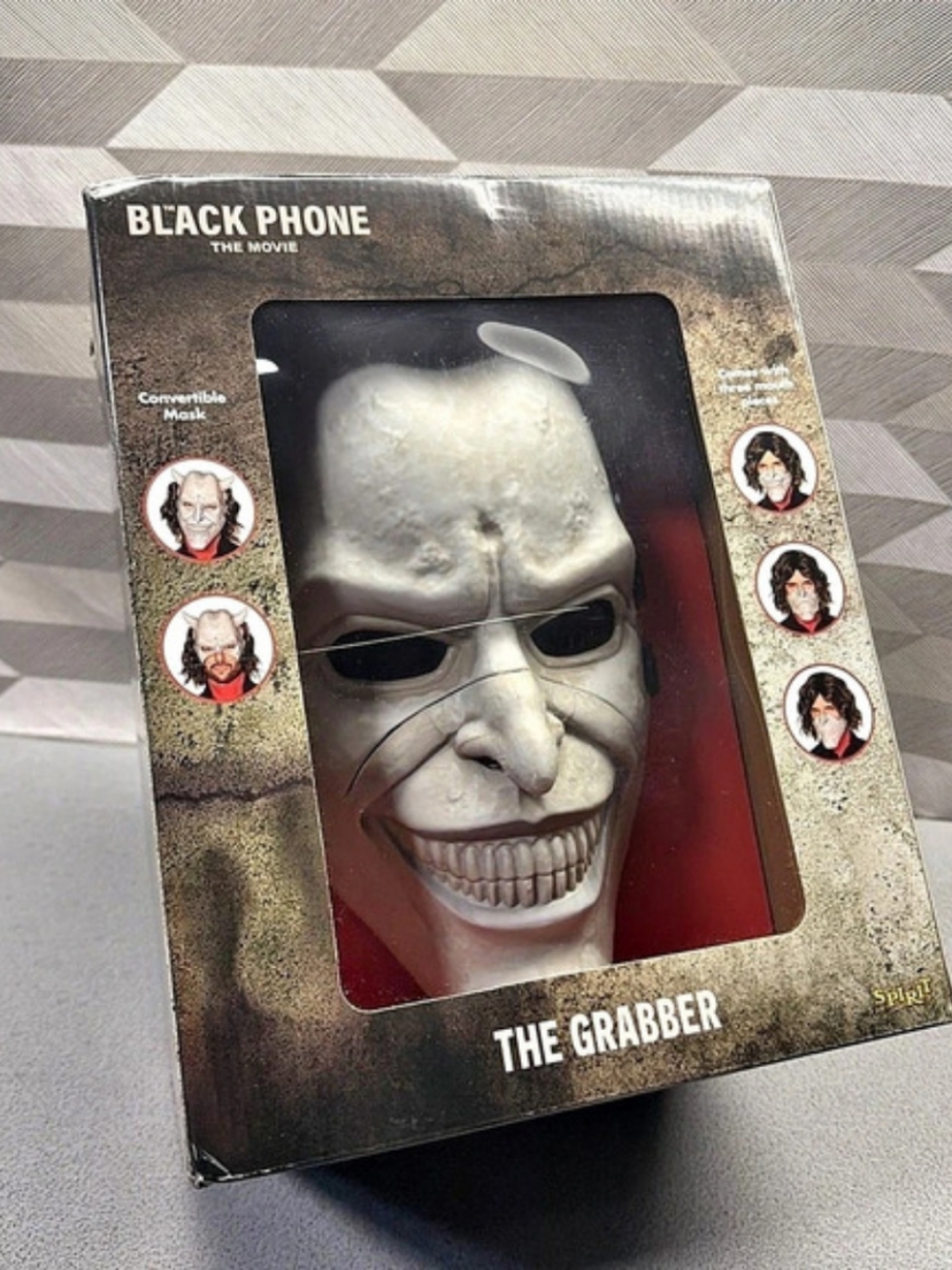 The Black Phone The Grabber Halloween Mask NWT